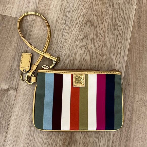 Coach Wristlet - Picture 2 of 5